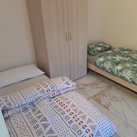 בית נופש House Canzo